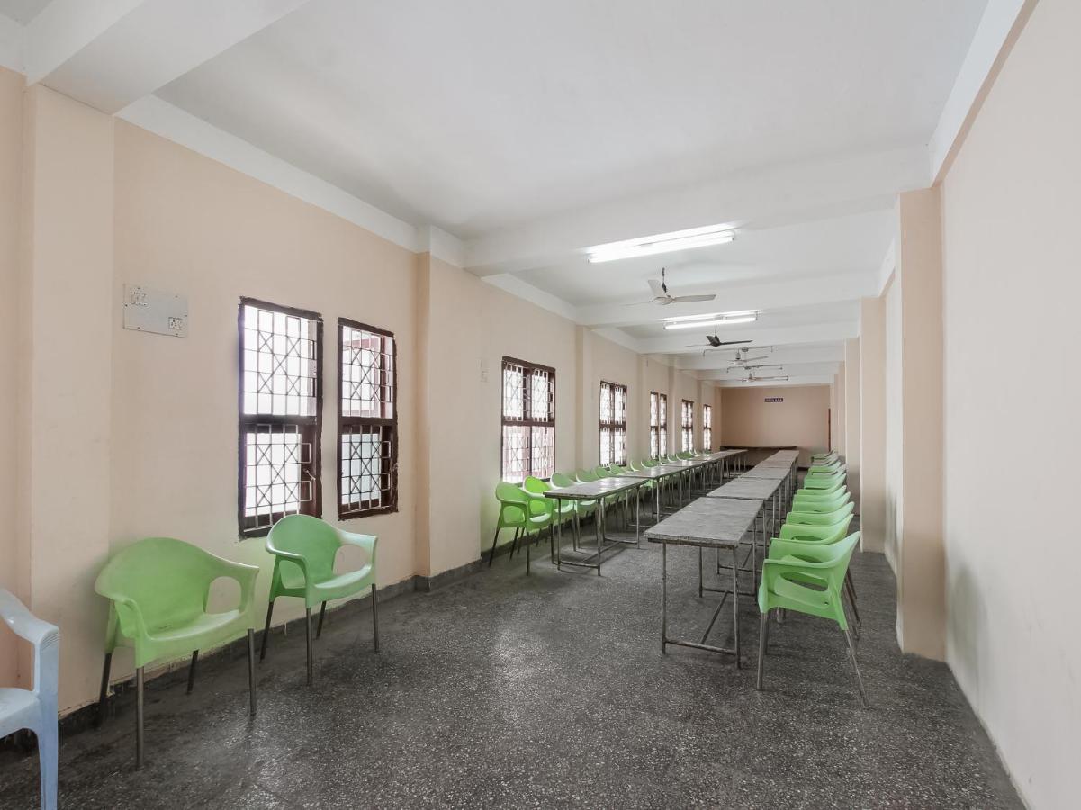 Spot On 43451 Hotel Sakunthala International Tirunelveli Exterior foto